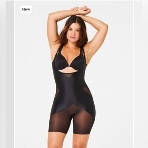 Spanx Shape Open Bust Mid Thigh Bodysuit